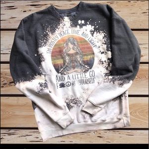 Peace Love & Light Custom Sweatshirt - Size Medium ☮️💟